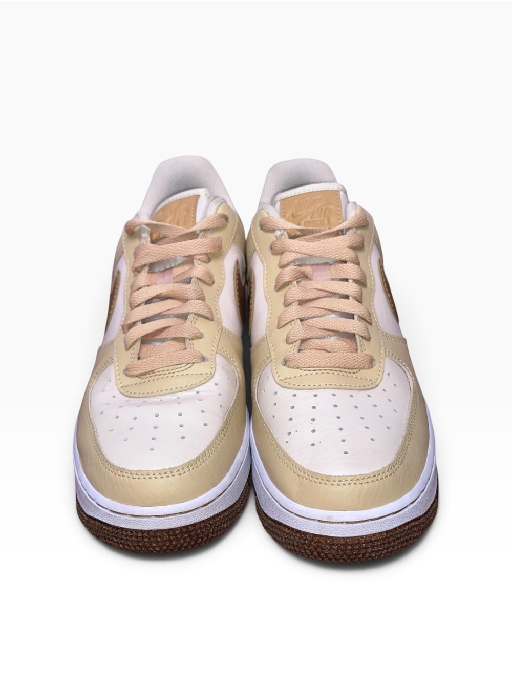 Nike Women’s Low-Top Sneakers in Cream, Tan and Brown